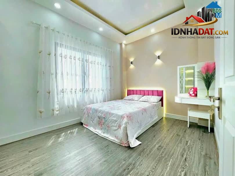 Ảnh Bán nhà Tân Bình, Giảm Sốc 2ty, 5m2 x 14m, 5 tầng, hẻm 10m. 4