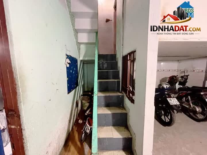 Ảnh Nhà 7.1m x.11.5m, 3 tầng, Lê Đình Cẩn, Bình Tân, Nhỉnh 5 tỷ 4