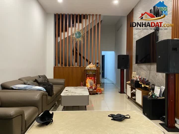 Cơ Hội Sở Hữu Nhà Đẹp 73m2 Tại Tân Bình Chỉ 5 Tỷ!