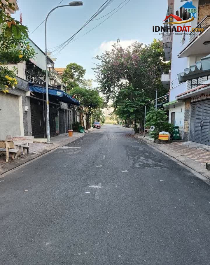 Bán Gấp Nhà 2 Mặt Hẻm Thông Thoáng Tại Tân Bình – Diện Tích 67.4m2 Chỉ 4.250 Tỷ!