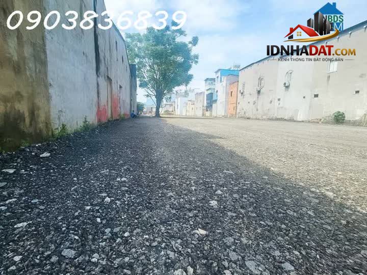 Ảnh Chính chủ cần bán lô đất có vị trí đắc địa tại mặt tiền Quốc Lộ 1A, Bình Tân, TPHCM 2