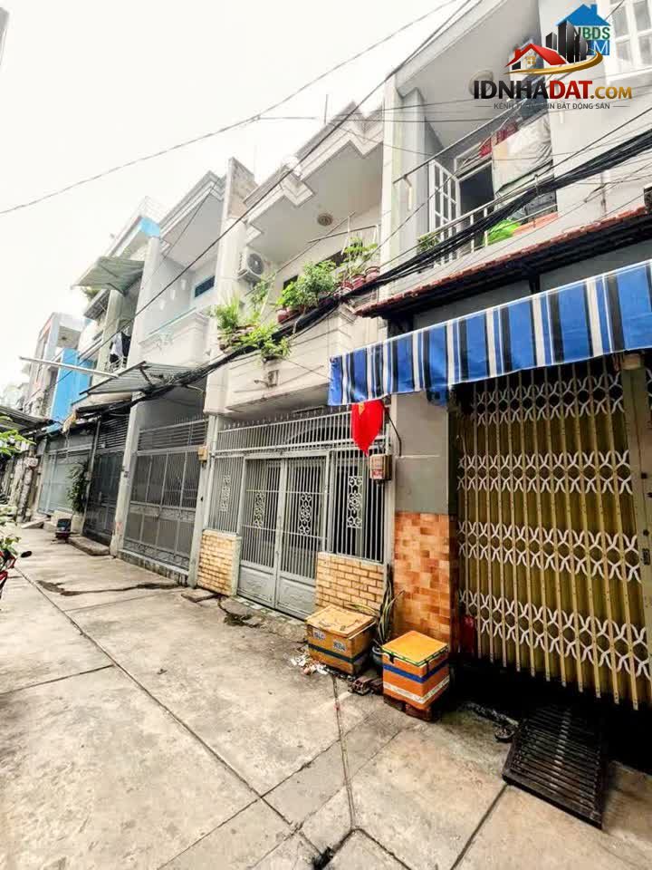 Khám Phá Ngôi Nhà 2 Tầng Tuyệt Đẹp Tại Lê Văn Quới Chỉ 3 Tỷ!