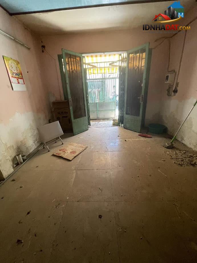 Ảnh Nhà HXH 73m2, ngang 4m, nhà nát, ngây ngã tư 4 xã 3