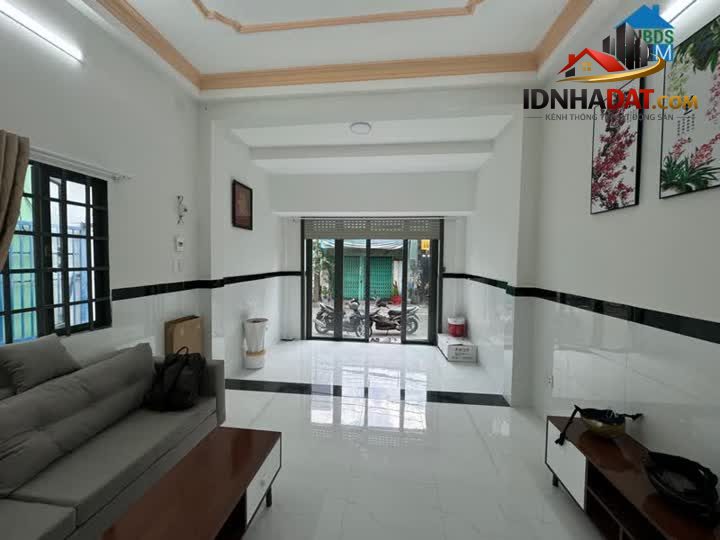 Ảnh Nhà giảm chào,Tô Hiệu - Tân Phú - đường 6m - Dt: 60 m2 - 2 Tầng BTCT - 6.x TỶ 1