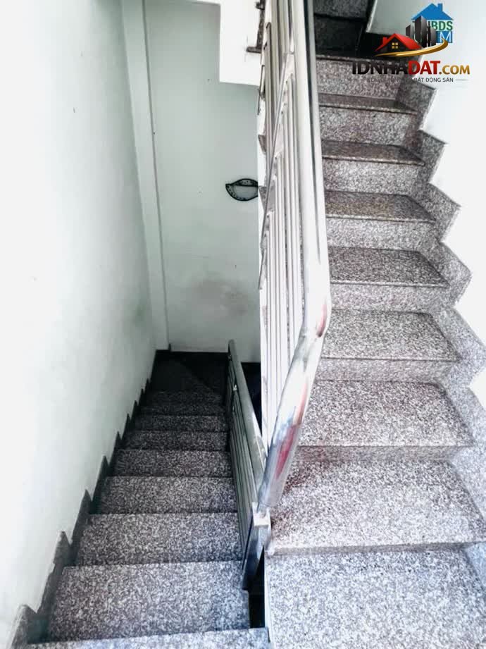 Chính Chủ Bán Nhà 4 Tầng Mặt Tiền Kinh Doanh Tại B… – Bán nhà mặt phố Quận Bình Tân – TP Hồ Chí Minh giá Thỏa thuận