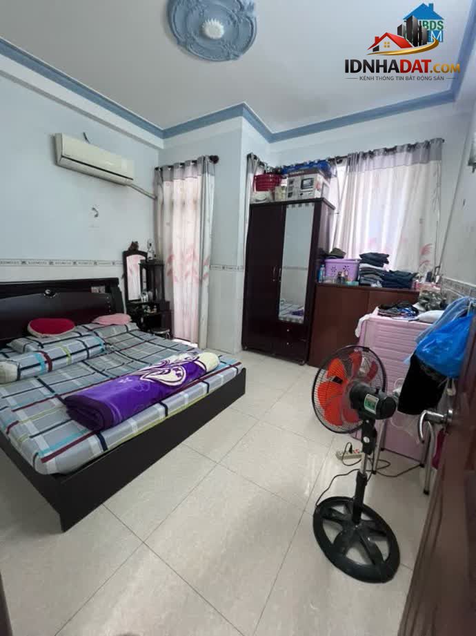 Chính Chủ Bán Nhà 4 Tầng Mặt Tiền Kinh Doanh Tại Bình Tân – Giá Thoả Thuận