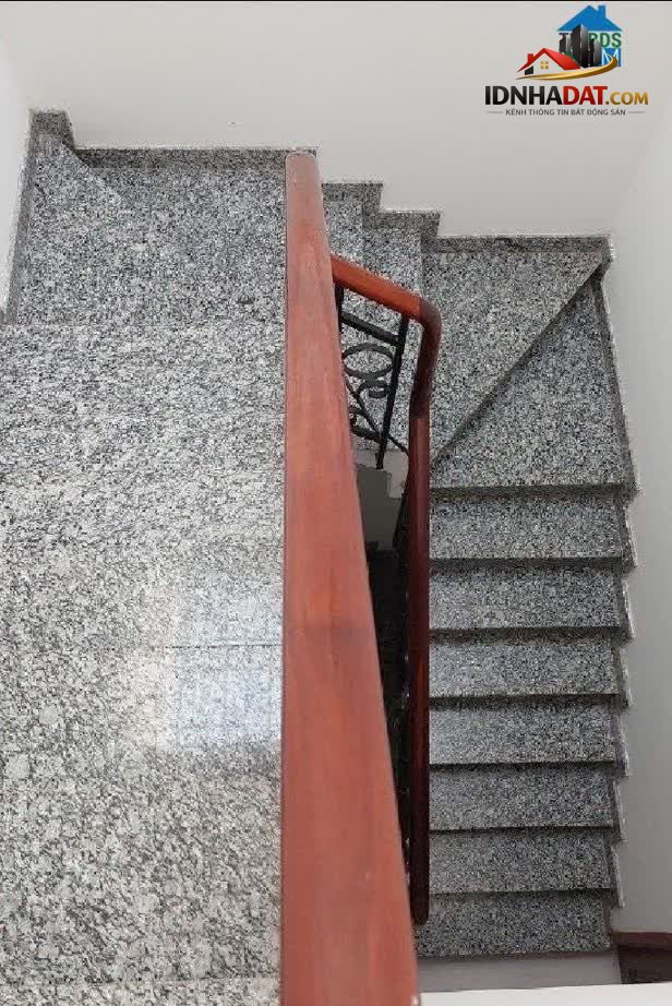 Căn Nhà 4 Tầng Đẹp Mê Ly Tại Bình Tân – 5 Phòng Ngủ Giá Nhỉnh 5 Tỷ