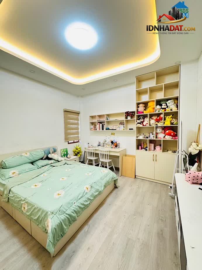 Ảnh Nhà Đẹp 5 Tầng-Ngay Cộng Hòa-Tân Bình-Hxh-4x13-Nhỉnh 9 Tỷ. 3