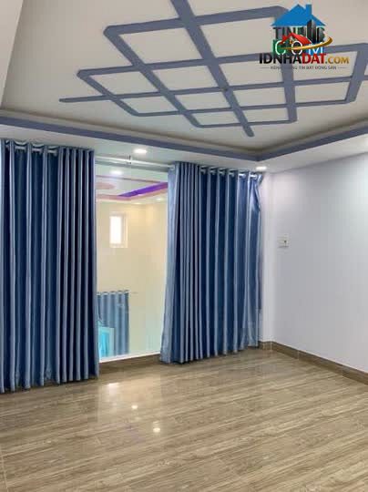 Nhà mặt tiền Tân Phú – 3 tầng BTCT, cực hiếm chỉ với 6.x tỷ!