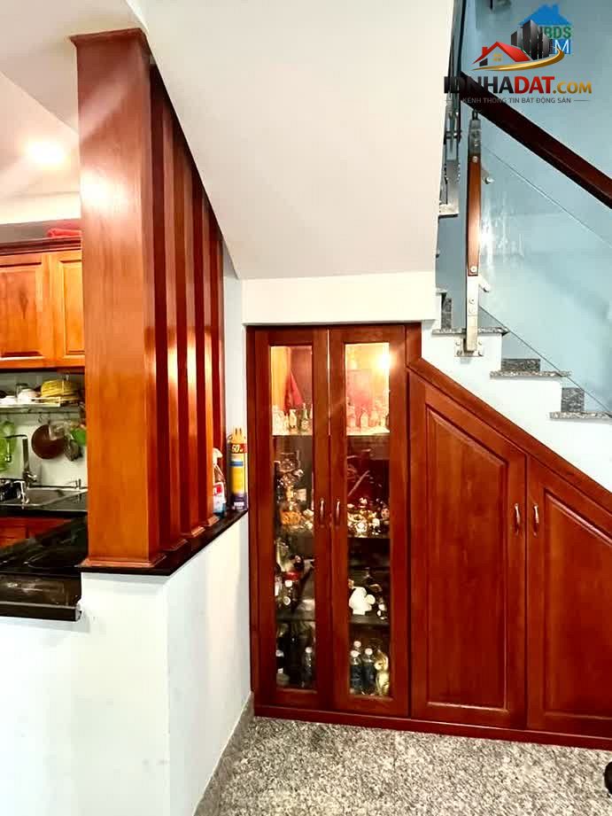 Ảnh CHỦ BÁN GẤP - NHÀ ĐẸP 5 TẦNG - 4 x11m - CHỈ CÒN 5.95TỶ TL - Phú Thọ Hòa - Q.Tân Phú 2