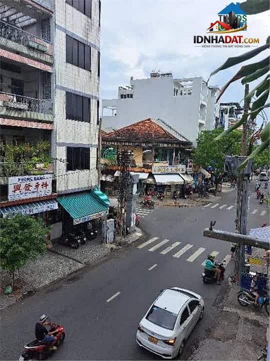 Xe Tải Thông Sát Mặt Tiền Bàu Cát Tân Bình Chỉ Với 12.X Tỷ