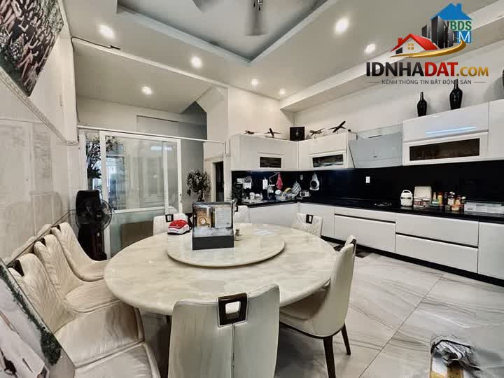 Ảnh Bán nhà đường Phổ Quang - gần CV Hoàng Văn Thụ, DT: 5x25m, 4 Tầng - 6PN, 25.9 tỷ. 3