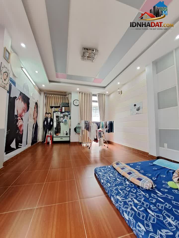 Bán Nhà Phú Lộc P6 Tân Bình, 5 Tầng ST Mới, Dòng Tiền Cao!