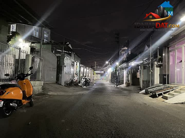 Ảnh Kẹt Tiền Bán Nhà Tên Lửa Bình Tân, 50m2, 2 Tầng, Nhà Mới Ở Ngay, Chỉ 3. 7 Tỷ 2