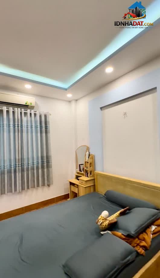 Ảnh Bình Tân 5m x 20m ba tầng nhà vip 6PN 7WC hẻm thông 2/ ngắn Tân Kỳ Tân Quý nhỉnh 7 Tỷ 3