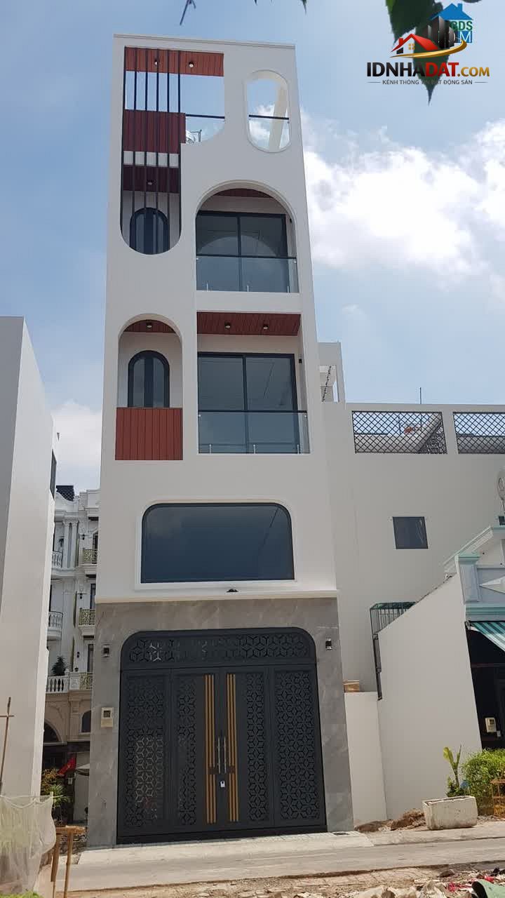 Bán gấp nhà hxh 3 tấm sát EON Tân Phú – Giá chỉ 6.99 tỷ TL!