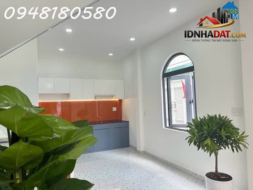 Ảnh CHỈ 4 TỶ _ 40M2 _ 4M X 10M _ ĐƯỜNG 6M THÔNG_GẦN LÊ VĂN QUỚI 3