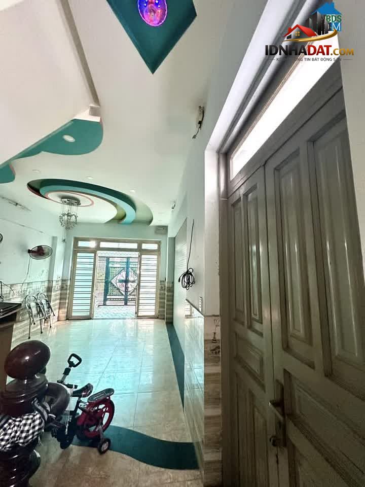 Ảnh Bán nhà Đường số 4 - Bình Hưng Hòa B. DT 79m2 x 3 tầng ( 4.9 x 16 ) . Gía 6.7 tỷ TL 3