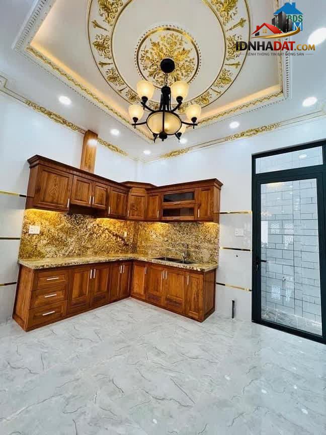 Ảnh NHÀ ĐẸP Đường 18B, Bình Hưng Hòa A, Quận Bình Tân, 52m2, 5 tầng, 4 x 13, 5.7 tỷ còn TL 2