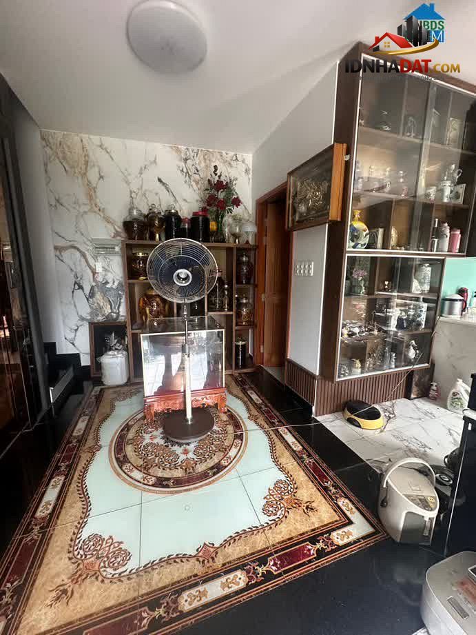 Ảnh bán nhà mặt tiền đường gần Tân kỳ Tân quý, quận bình Tân Dt 80m2 ( 9.5x9 ) x 4 tầng Giá bán 13.8 tỷ 1