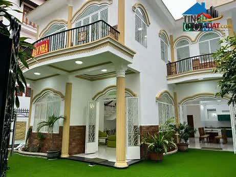 Cần bán biệt thự sang trọng tại Vân Côi, Tân Bình – Địa điểm lý tưởng cho cuộc sống đẳng cấp!