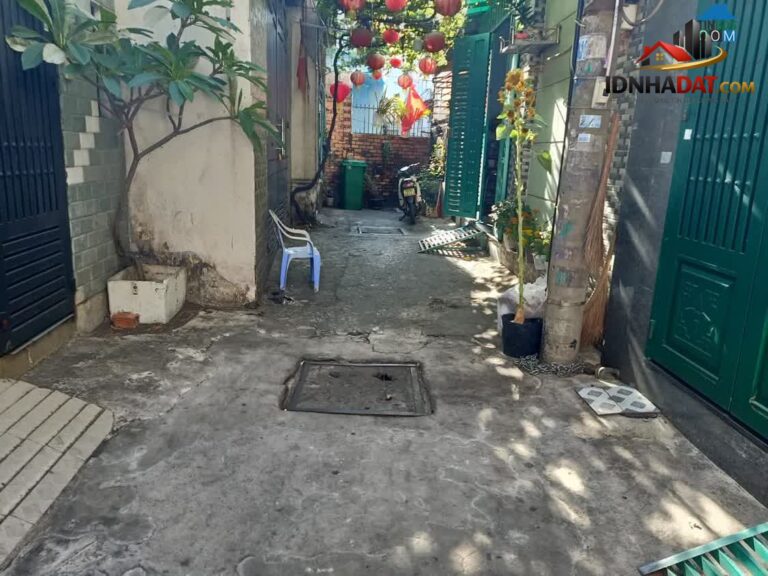 Cơ hội vàng – Bán nhà hẻm Lê Đình Thám Tân Phú giá cực hấp dẫn!