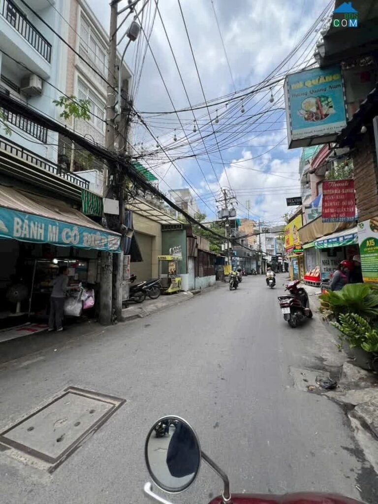 Mặt Tiền Võ Thành Trang, Tân Bình: Kinh Doanh Sầm Uất, Giá Tốt 13,6 Tỷ!