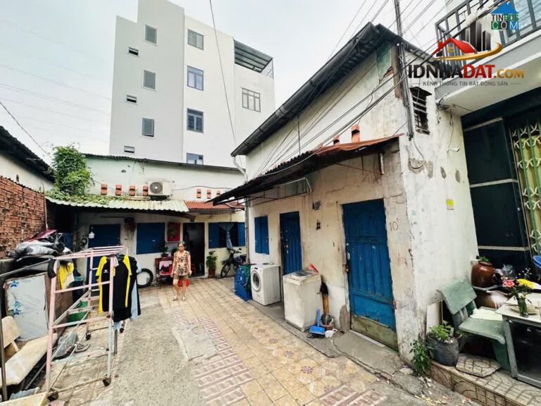 Chính Chủ Bán HXH Phan Đình Phùng, Tân Phú: DT 12x25m, Giá Tốt Chỉ 24,5 Tỷ