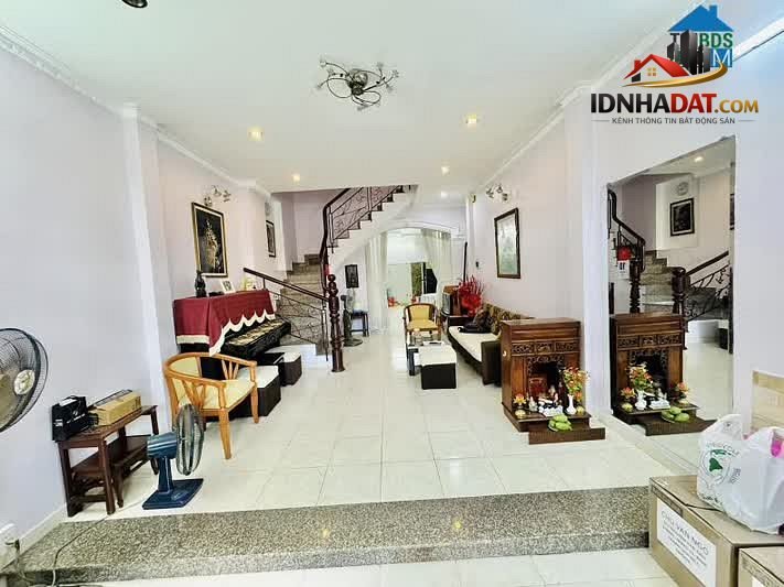 Bán nhà mặt phố Nguyễn Văn Đậu tại Bình Thạnh, 82m2, giá chỉ 16.8 tỷ – Cơ hội kinh doanh tuyệt vời.