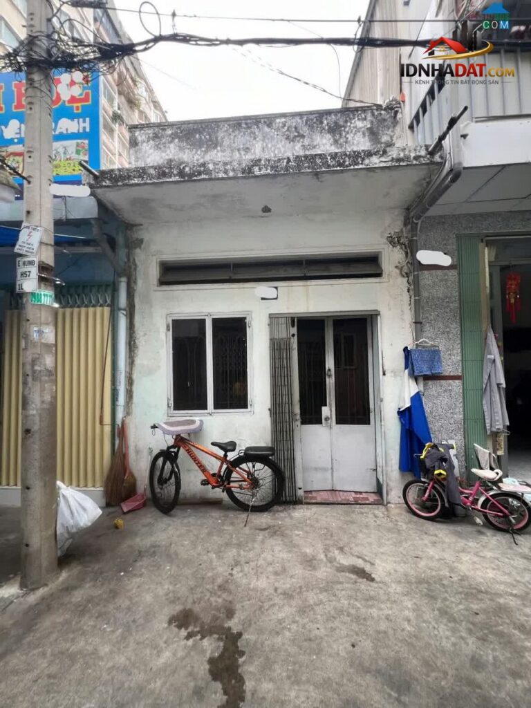 Cơ hội sở hữu nhà riêng tại Quận 5, Hồ Chí Minh, diện tích 49.8 m² với giá hấp dẫn chỉ 7.5 tỷ.