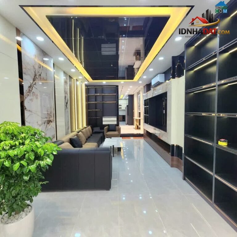 Bán nhà mặt phố Quận 7, Hồ Chí Minh, diện tích 92m2, giá cực hấp dẫn 22 tỷ với thiết kế sang trọng
