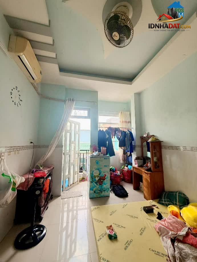 Sở hữu ngay nhà riêng 3 tầng tại Quận 8, Hồ Chí Minh, diện tích 44m², giá chỉ 3 tỷ…