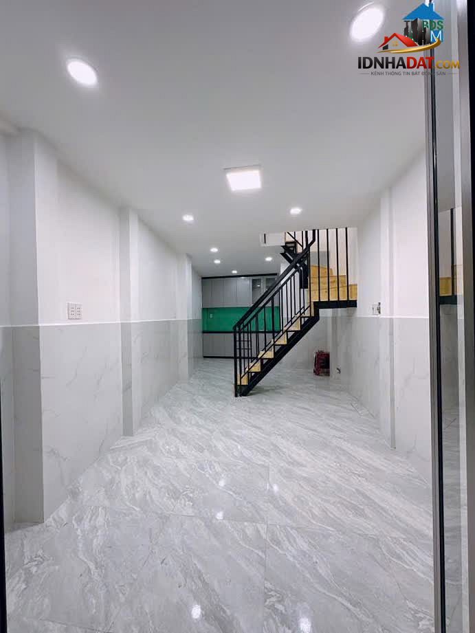 Sở hữu ngay nhà riêng đẹp, 100m2 chỉ 3.25 tỷ tại Quận 6, TP Hồ Chí Minh – An ninh và trung tâm.