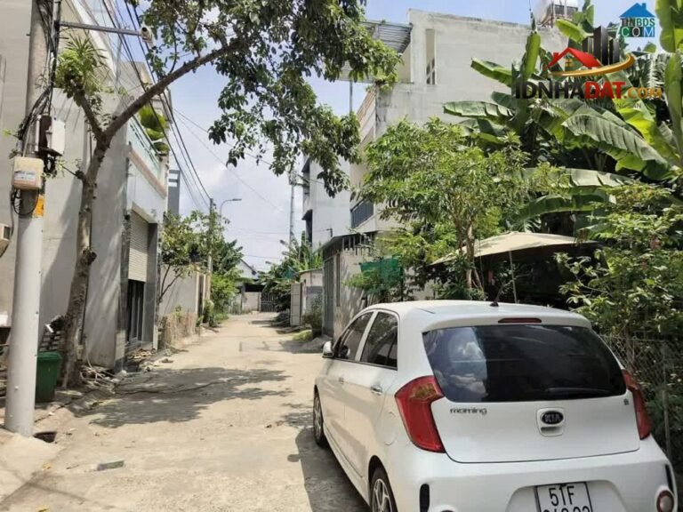 Sở hữu ngay nhà riêng 3 tầng hiện đại tại Thủ Đức, diện tích 90m2, giá ưu đãi chỉ 5.95 tỷ…