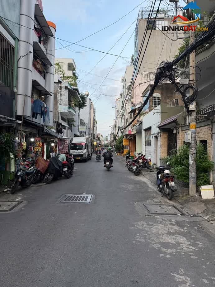 Nhà mặt phố Đồng Nai tuyệt đẹp, diện tích 88m², chỉ 24.5 tỷ tại Quận 10, TP Hồ Chí Minh.