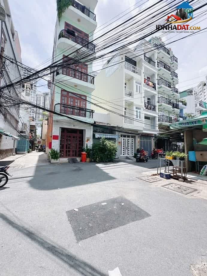 Bán nhà mặt phố Bến Vân Đồn, Quận 4, Hồ Chí Minh, giá siêu hấp dẫn chỉ 17 tỷ, diện tích 78m2, thu nhập 80 triệu/tháng.