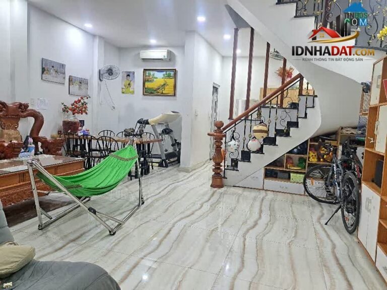 Sở hữu ngay nhà riêng tuyệt đẹp, diện tích 55m2, giá chỉ 8.8 tỷ tại Quận 10, TP Hồ Chí Minh.