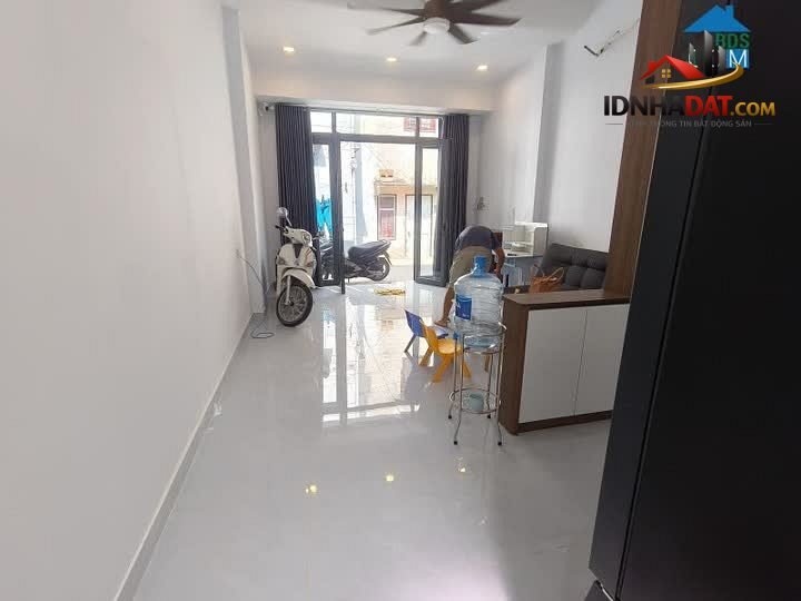 Mua ngay nhà riêng tuyệt đẹp, diện tích 52m2, giá hấp dẫn 5.55 tỷ tại Thủ Đức, Hồ Chí Minh.