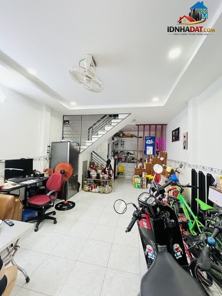 Sở hữu nhà riêng 2 tầng siêu đẹp tại Tân Phú, diện tích 32m2, giá chỉ 3.79 tỷ…
