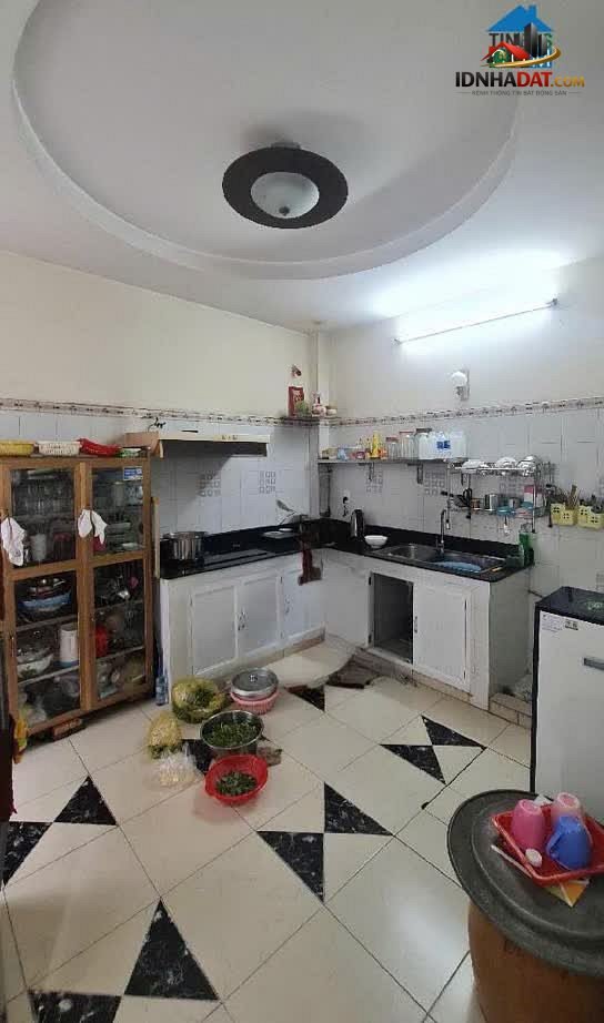 Bán nhà riêng lô góc chính chủ siêu đẹp tại Quận 11, TP Hồ Chí Minh, diện tích 68m2, giá chỉ 12 tỷ.
