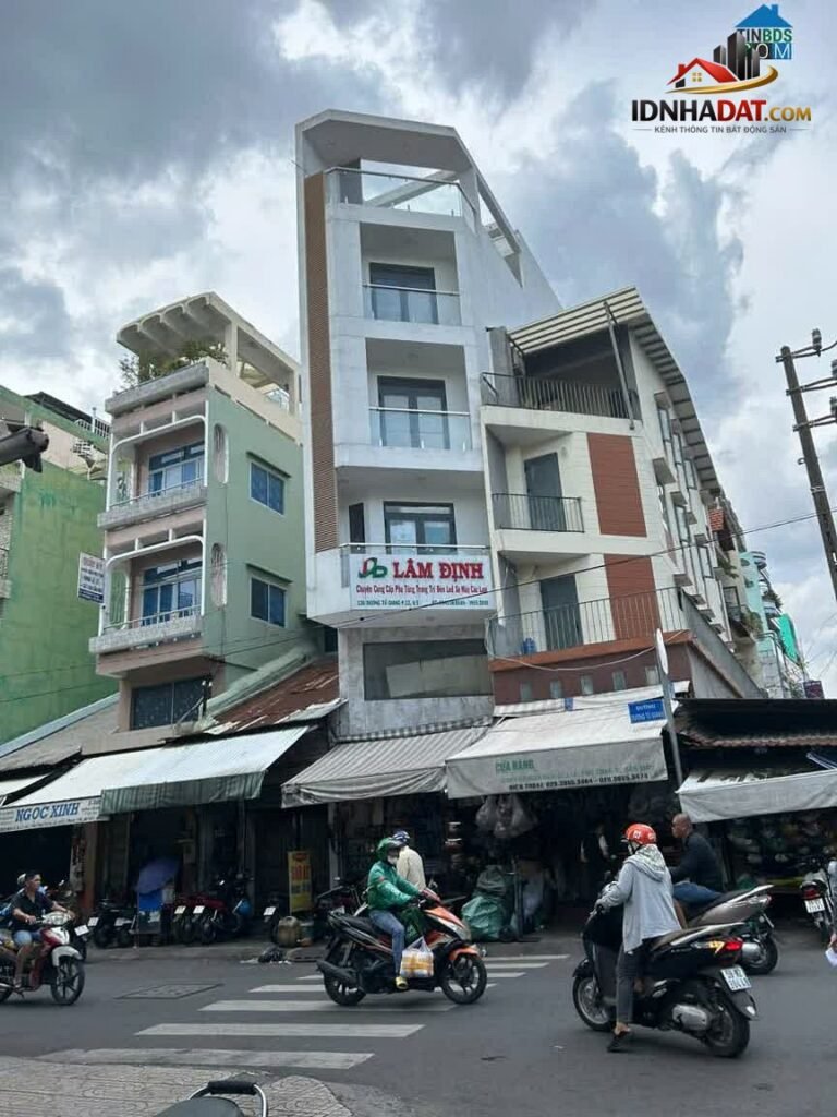 Bán nhà mặt phố cực đẹp 56m2 tại Quận 5, chỉ 24 tỷ, mặt tiền đường Dương Tử Giang…