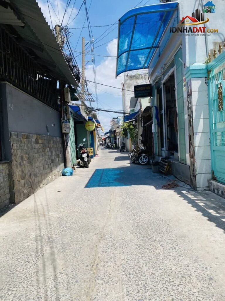 Bán nhà riêng 68m² tại Nhà Bè, Hồ Chí Minh với mức giá chỉ 3.99 tỷ – Cơ hội đầu tư từ mặt tiền đường hứa hẹn tăng giá trị lớn.