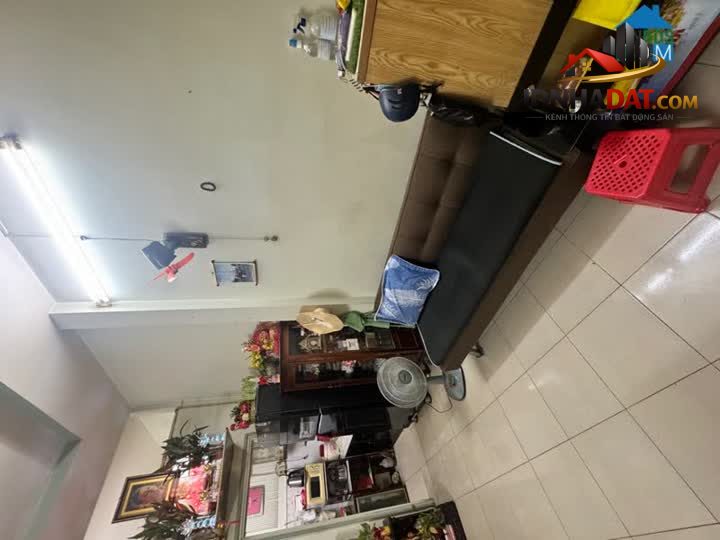 Ảnh 28m2 Phạm Văn Bạch, gần mặt tiền, ngang hơn 4m, 3 tỷ 0