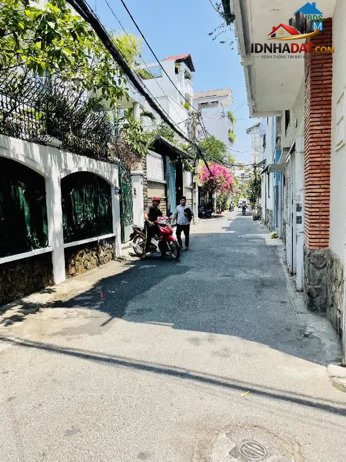 Ảnh 5 Tầng BTCT, LÊ VĂN SỸ, 4x11, hẻm xe hơi thông, 8 tỷ TL 0