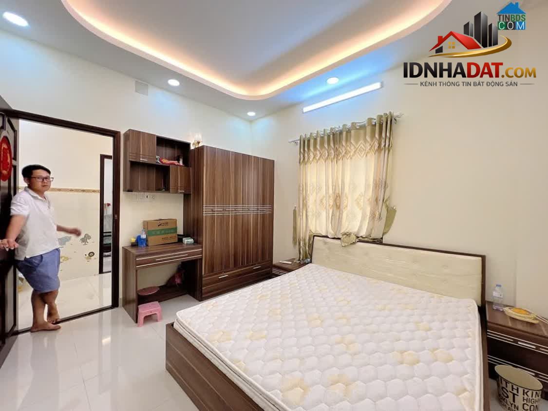 Ảnh B.Án Gấp Khu Biệt Thự Đắc Địa Dương Khuê – DTSD 240M (2) Xây Dựng Kiên Cố, Văn Minh – SHR Vuông... 0