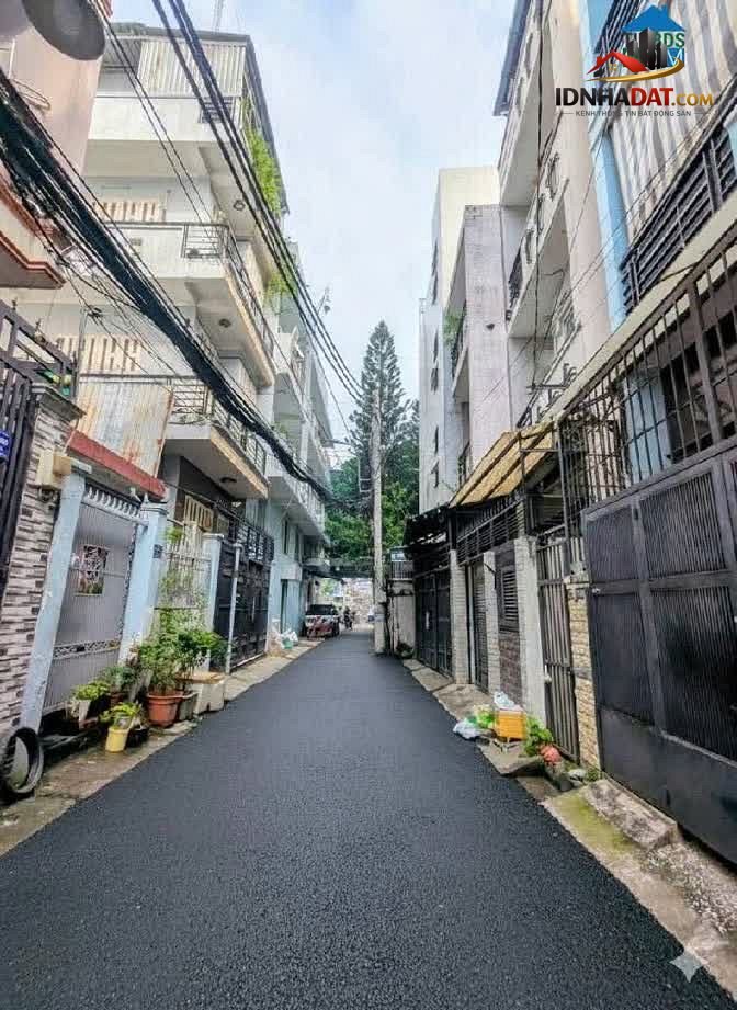 Cơ hội sở hữu nhà riêng 2 phòng ngủ cực đẹp ngay quận 7, Hồ Chí Minh, giá chỉ 6.3 tỷ với diện tích 38m²!