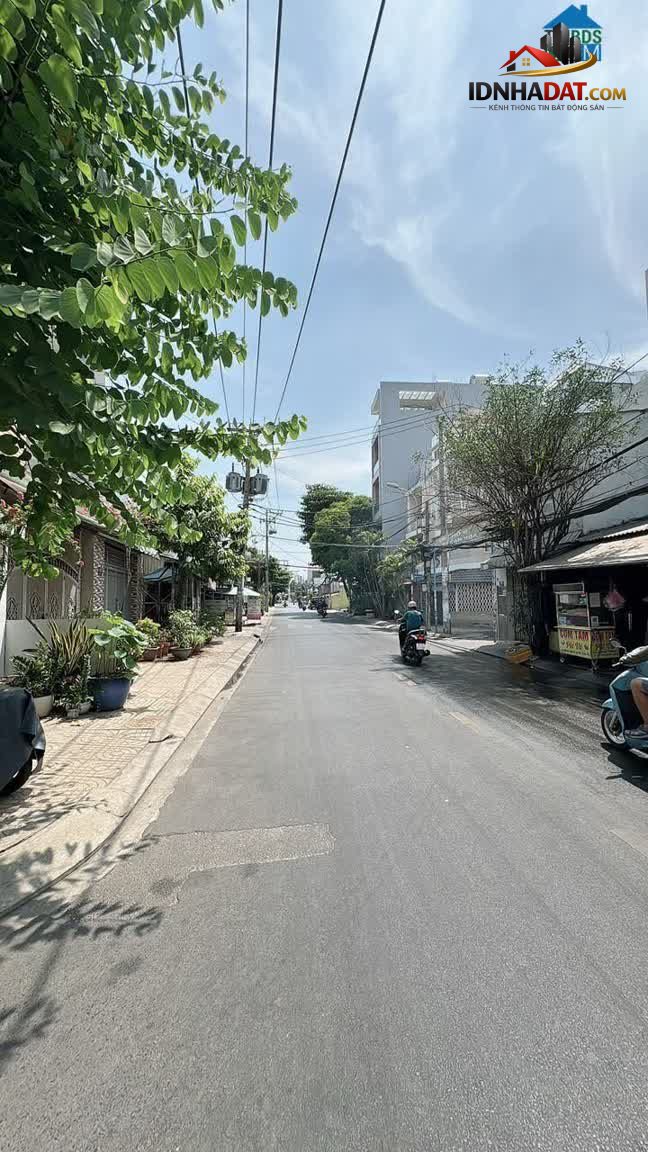 Ảnh Bán nhà HXH Tân Sơn Nhì, Q.Tân Phú 3 tầng 3PN 51m2 gía chỉ 5,9 tỷ 0