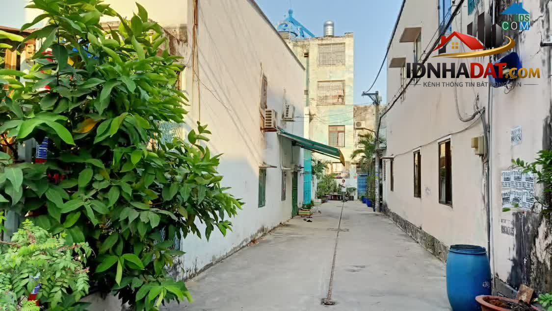 Ảnh Bán nhà HXH Thoại Ngọc Hầu gần Luỹ Bán Bích gần 70m2 2T giá chỉ 6 tỉ nhỉnh 0