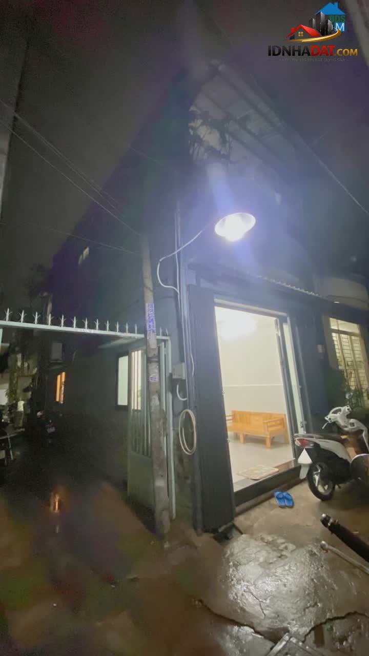 Ảnh Bán nhà Tân Bình nhỉnh 3 tỷ , 2 tầng nhà lô góc gần chợ Phạm Văn Bạch, 3m3 x 9m9. 0