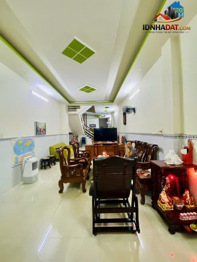 Ảnh Cần bán nhà 100m2,Sổ Hồng Riêng,HXH,tại P15,Tân Bình,giá chỉ 7,8 tỷ 0